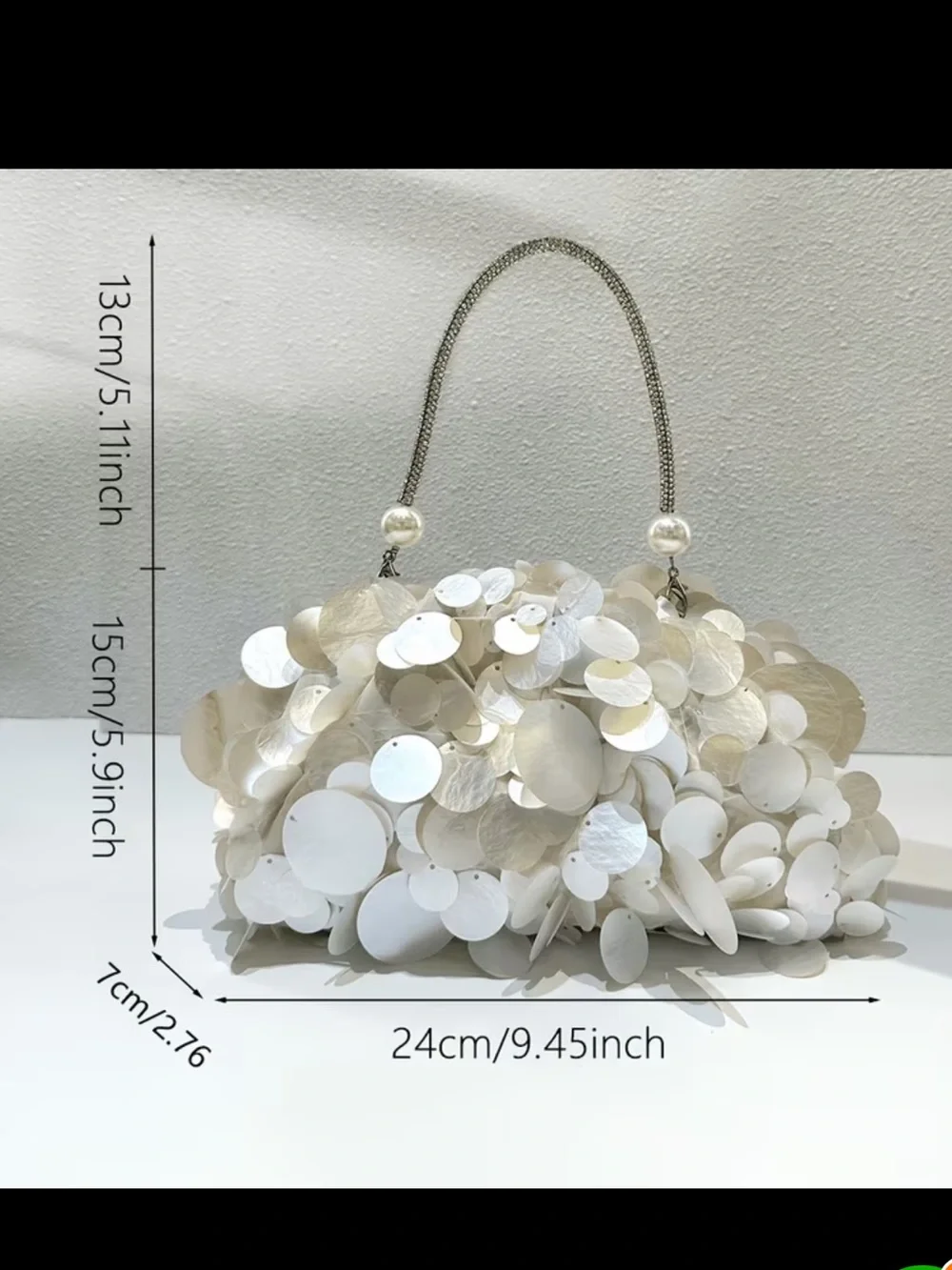 Elegant Ivory Sequin Disc Evening Bag with Chain Handle